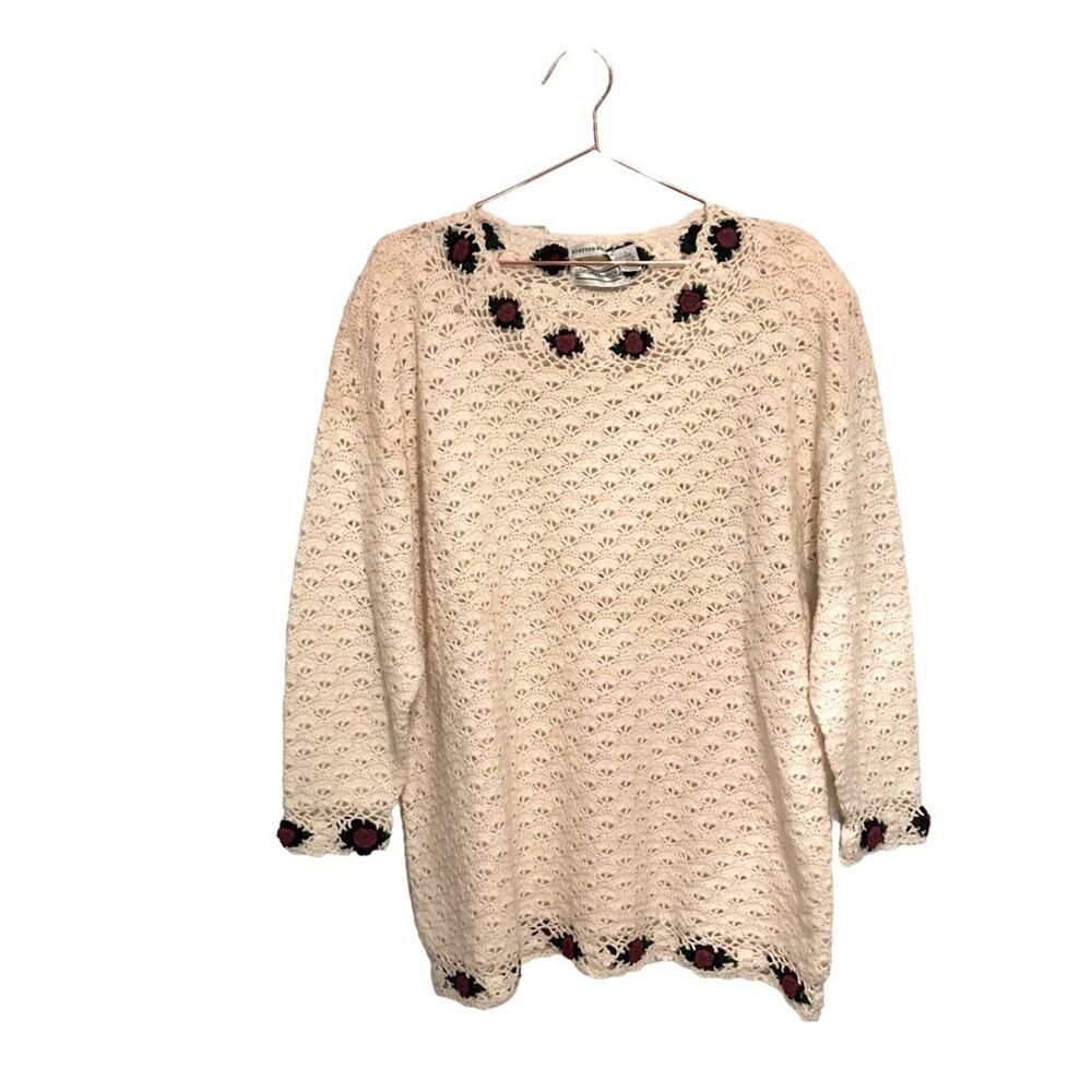 Shenanigans Vintage Hand-Knit Cream Floral Sweater - Size Large